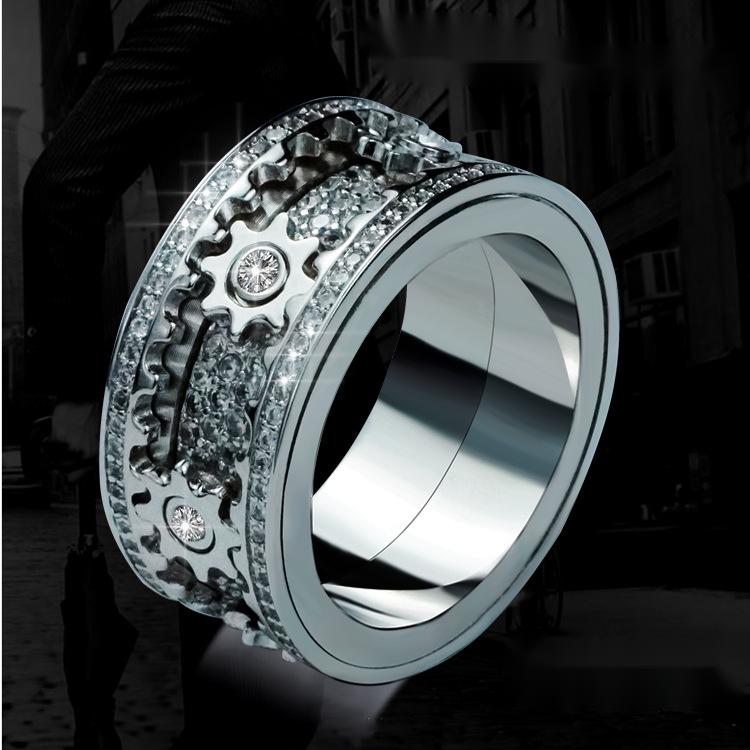 Inlaid stone inlaid with gypsophila diamond gear rotating men and women vibrato the same ring - NON BRANDED SUPERMARKET 